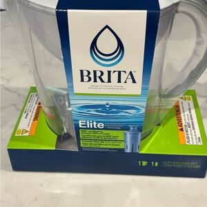 Brita Elite Clear and Blue Water Pitcher - UNOPENED
